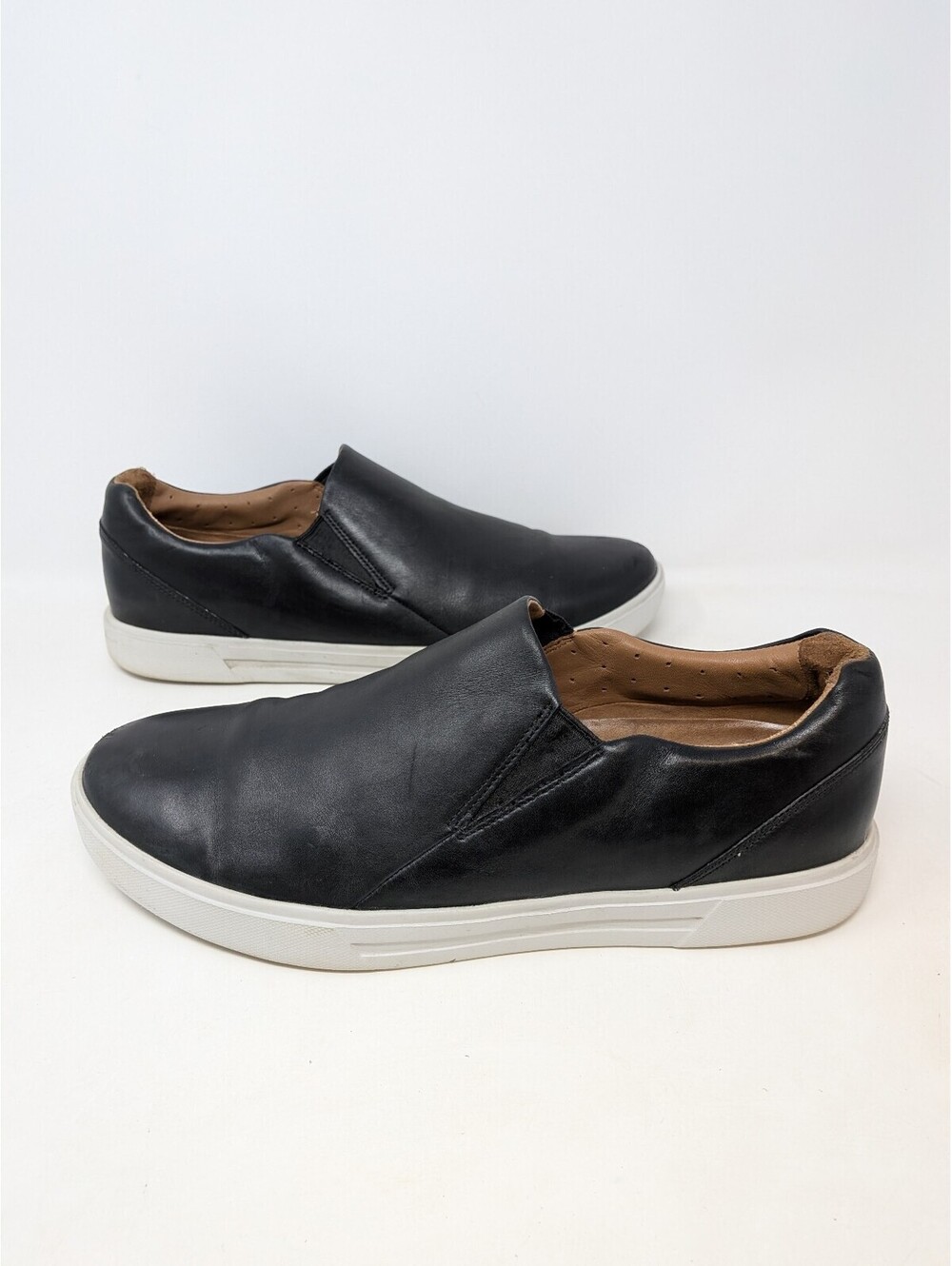 Clarks Unstructured Men's Size 12 M Black Leather Slip-On Casual Shoes